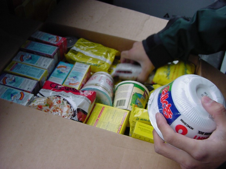 FoodDrive01-07.jpg